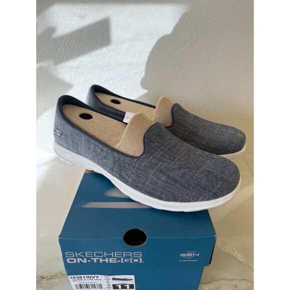 Skechers Womens Go Walk Lite Amore Navy Slip On Shoes Sze 11 Comfort Mesh - Picture 1 of 7